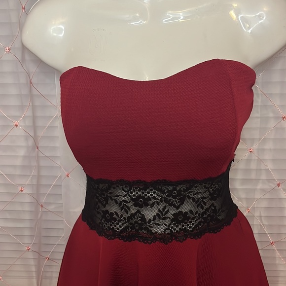 🌙Red Dress🌙Size M🌙 - Picture 4 of 5